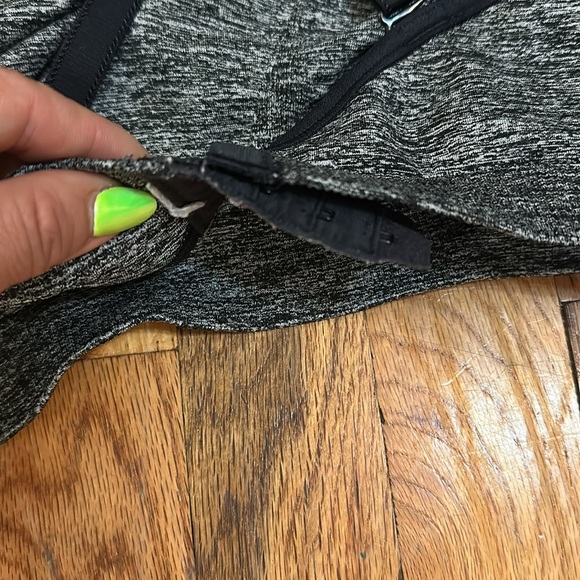 2-pack Bravado Gray Sports Bra with Racerback Design - Picture 5 of 5